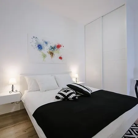 Apartment British Square With Parking Záhřeb Pokoj fotografie