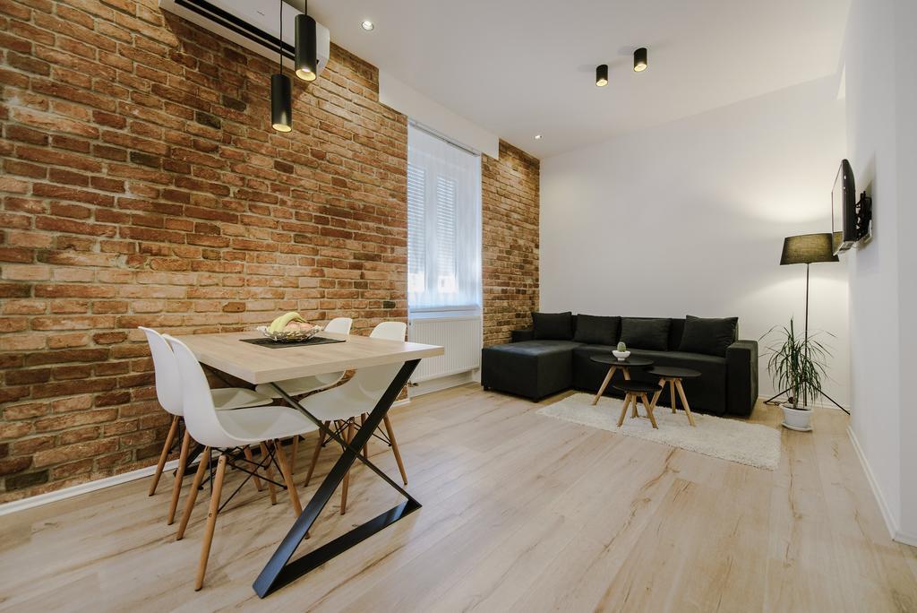 Apartment British Square With Parking *