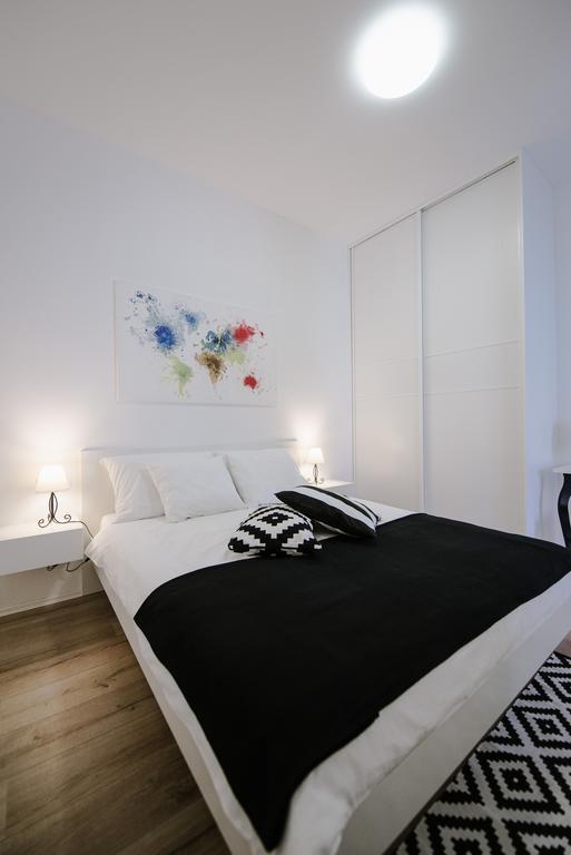 Apartment British Square With Parking Zagreb